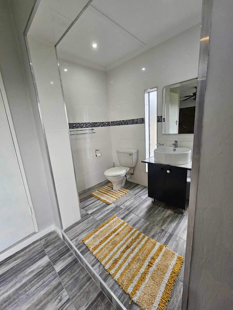 4 Bedroom Property for Sale in Greenshields Park Eastern Cape